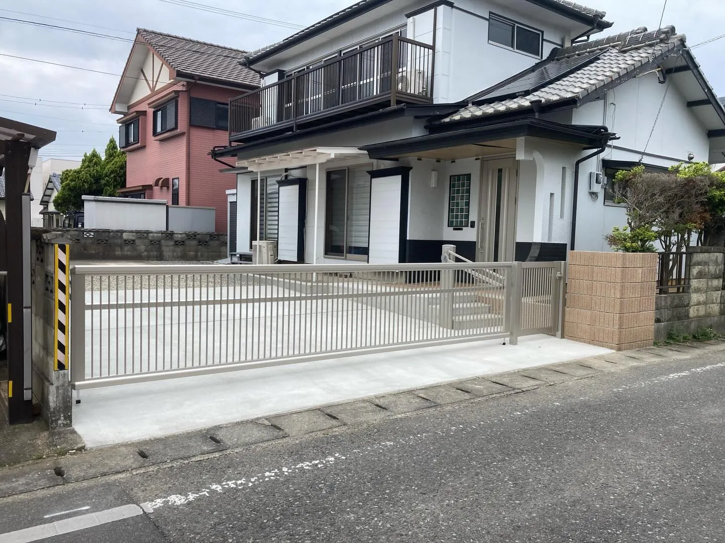 駐車場の拡張を考えているけれど、費用が気になる...そんなあ...